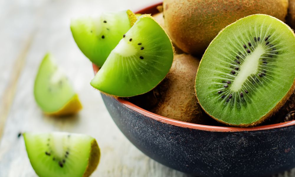 ELEVATE-GASTRO-kiwi-is-good-for-gut